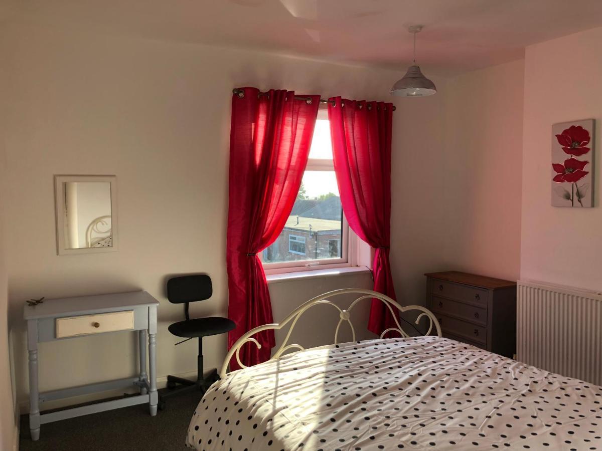 Hilltop Cottage Renishaw Екстериор снимка